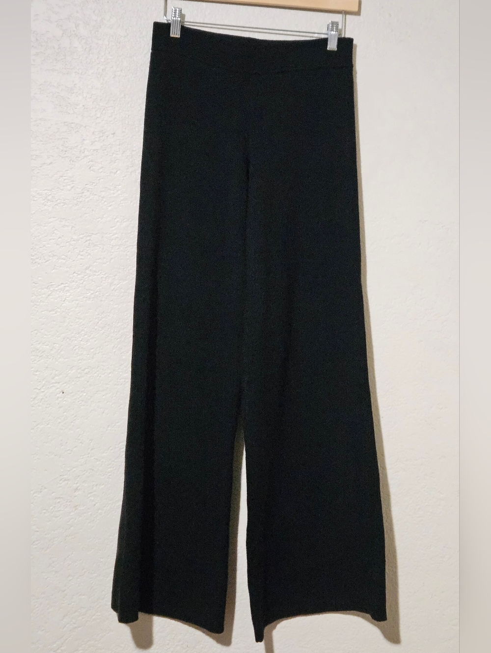 Splendid Cella Jane Black Wide Leg Sweater XS - Picture 2 of 3